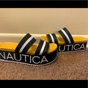 Nautica sandals size 6